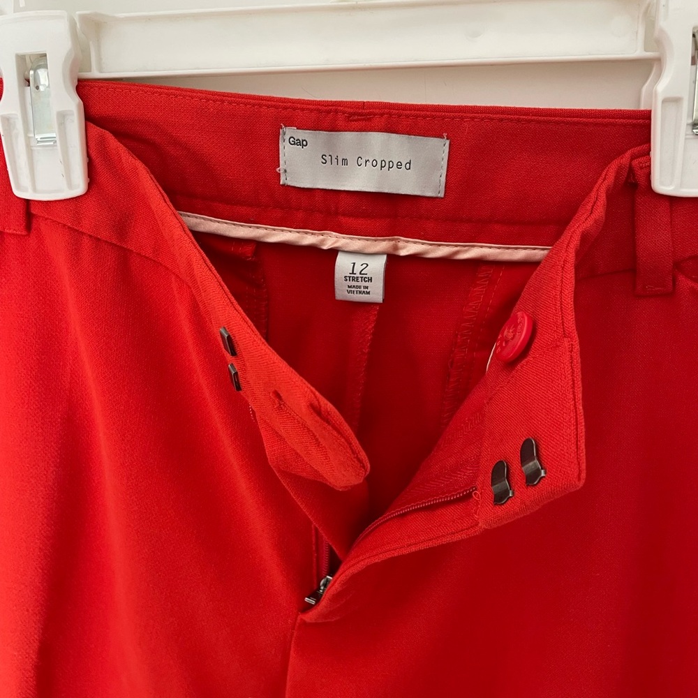 GAP Red Women’s Cropped Trousers size 12 pant outfit valentines party date